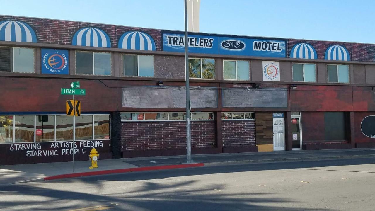 Travelers Bed & Breakfast Hostel Лас Вегас Екстериор снимка